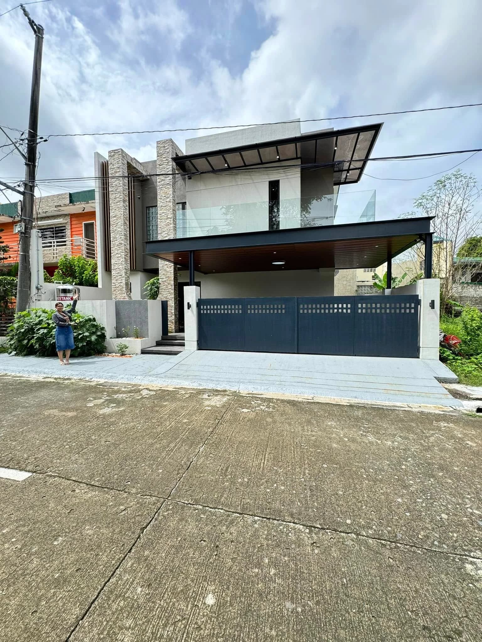 Brand New Elegant House and Lot For Sale in Sucat, Parañaque City