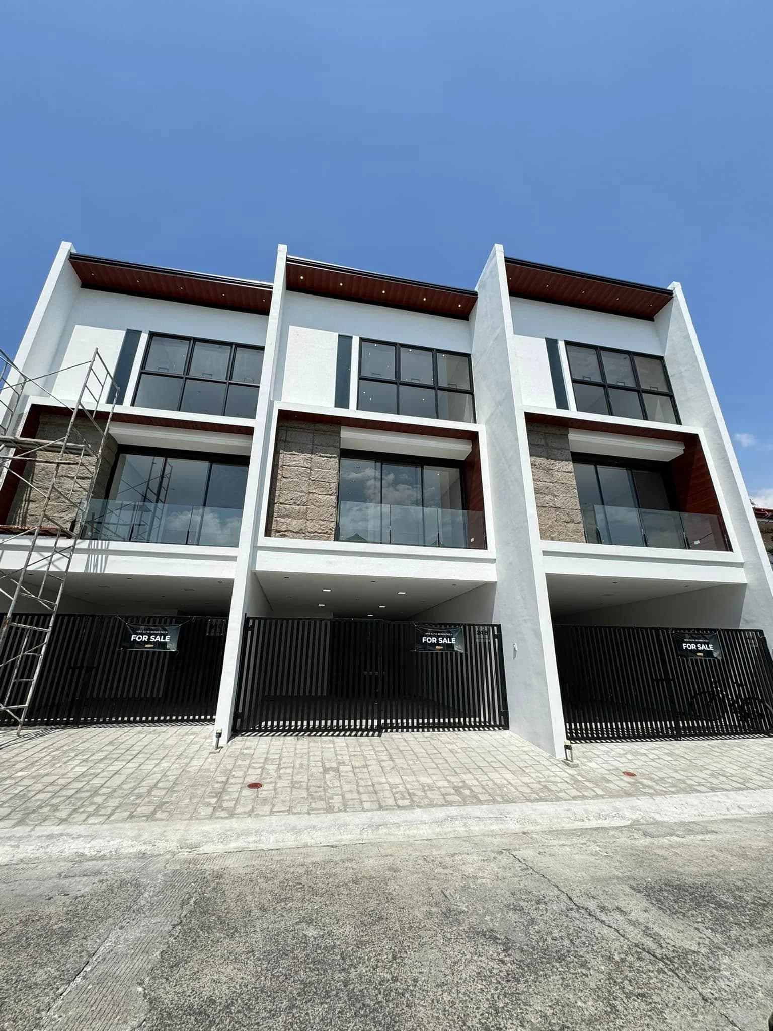 Brand New Stunning Townhouse For Sale in Multinational Village, Parañaque City ( Unit B )