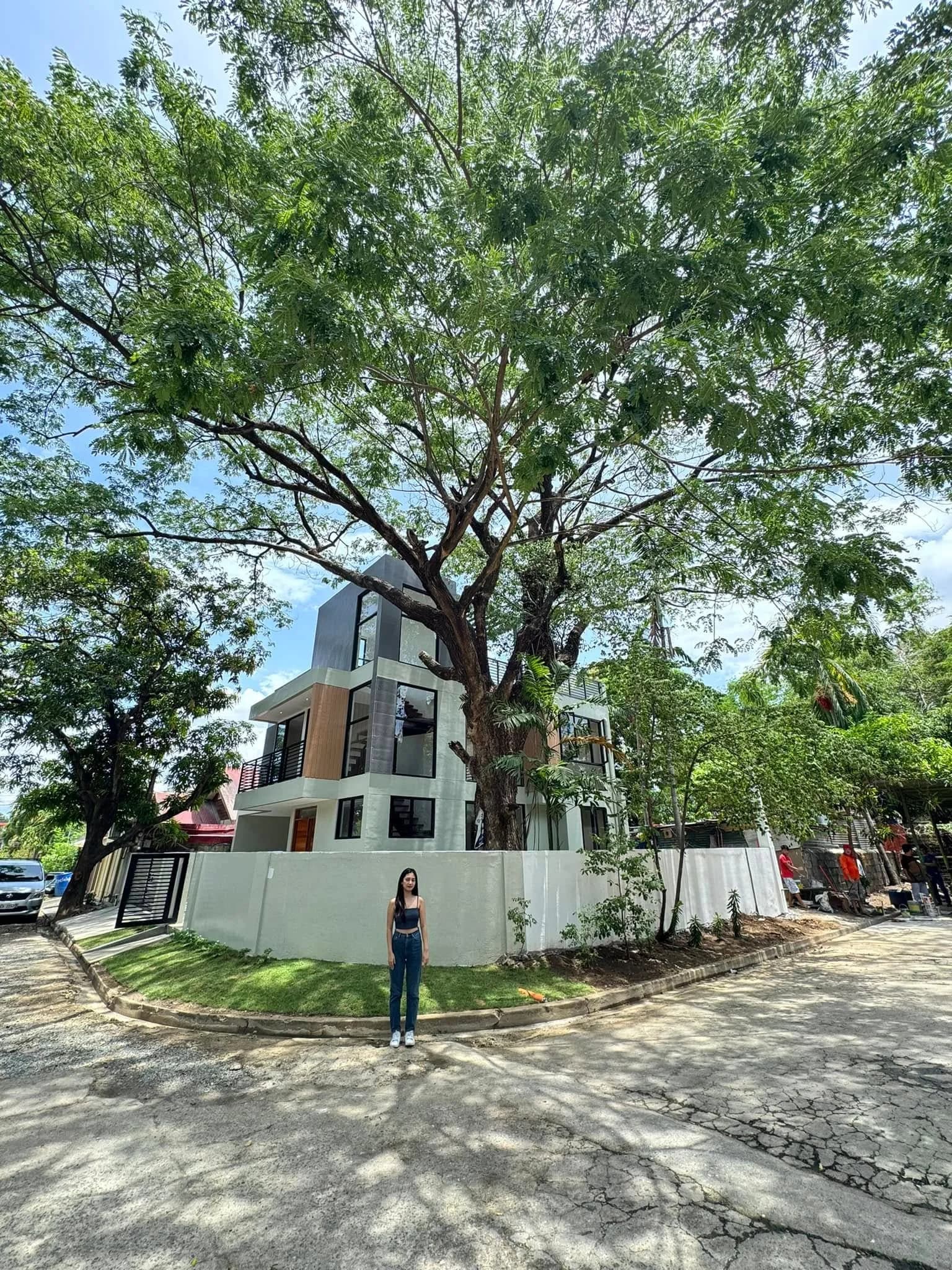 Brand New Modern Contemporary 3 Storey House and Lot For Sale in Brookside Hills, Cainta, Rizal