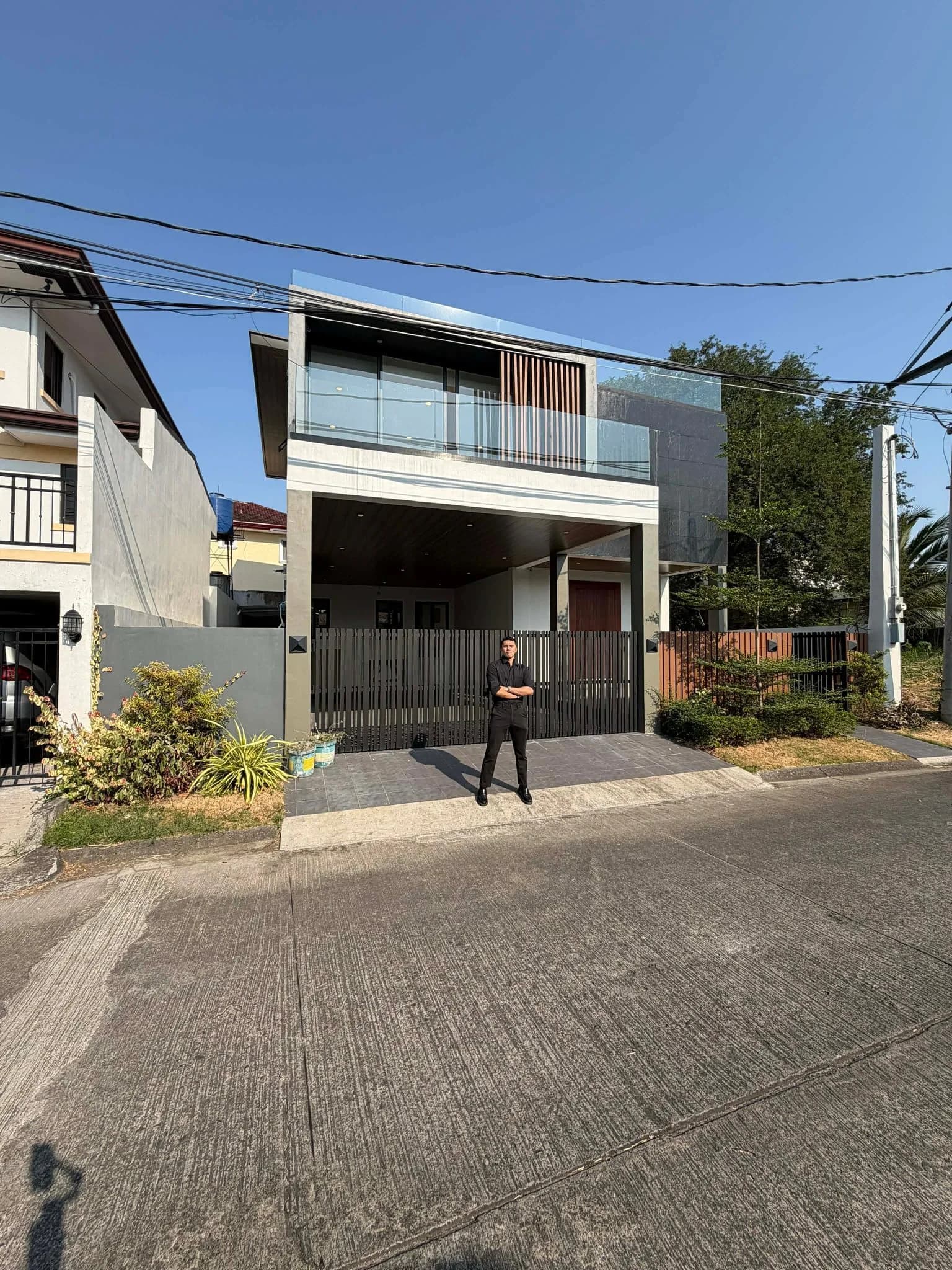 Newly Renovated Modern 5BR House and Lot For Sale in BF Homes, Parañaque City