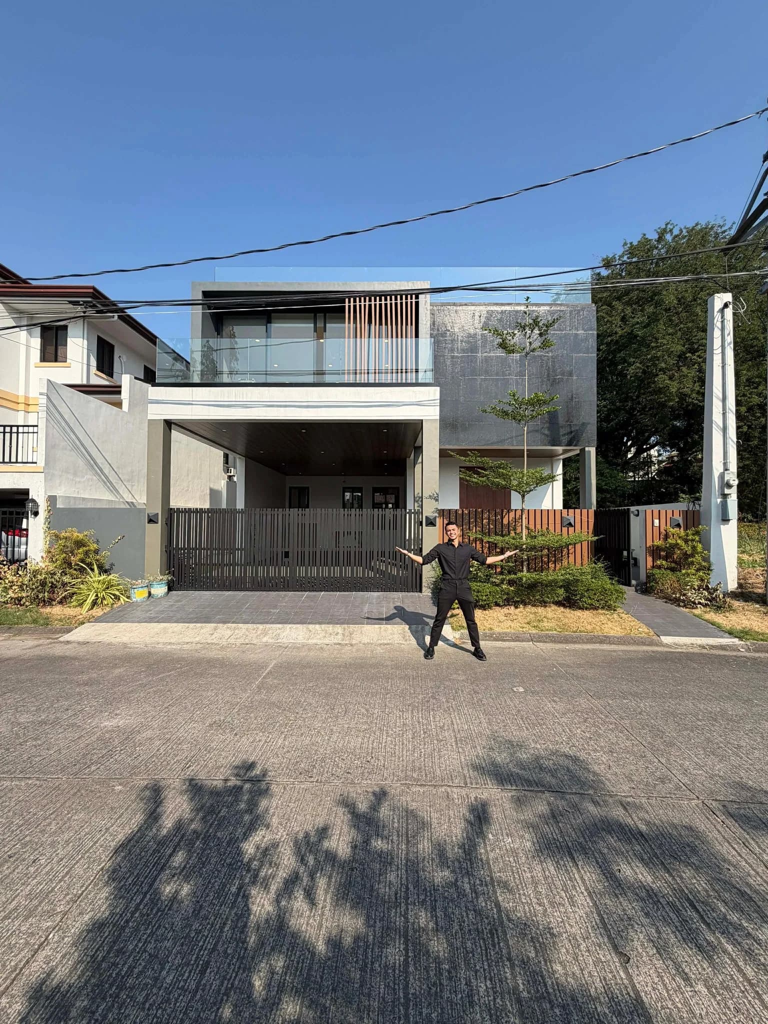 Newly Renovated Modern 5BR House and Lot For Sale in BF Homes, Parañaque City