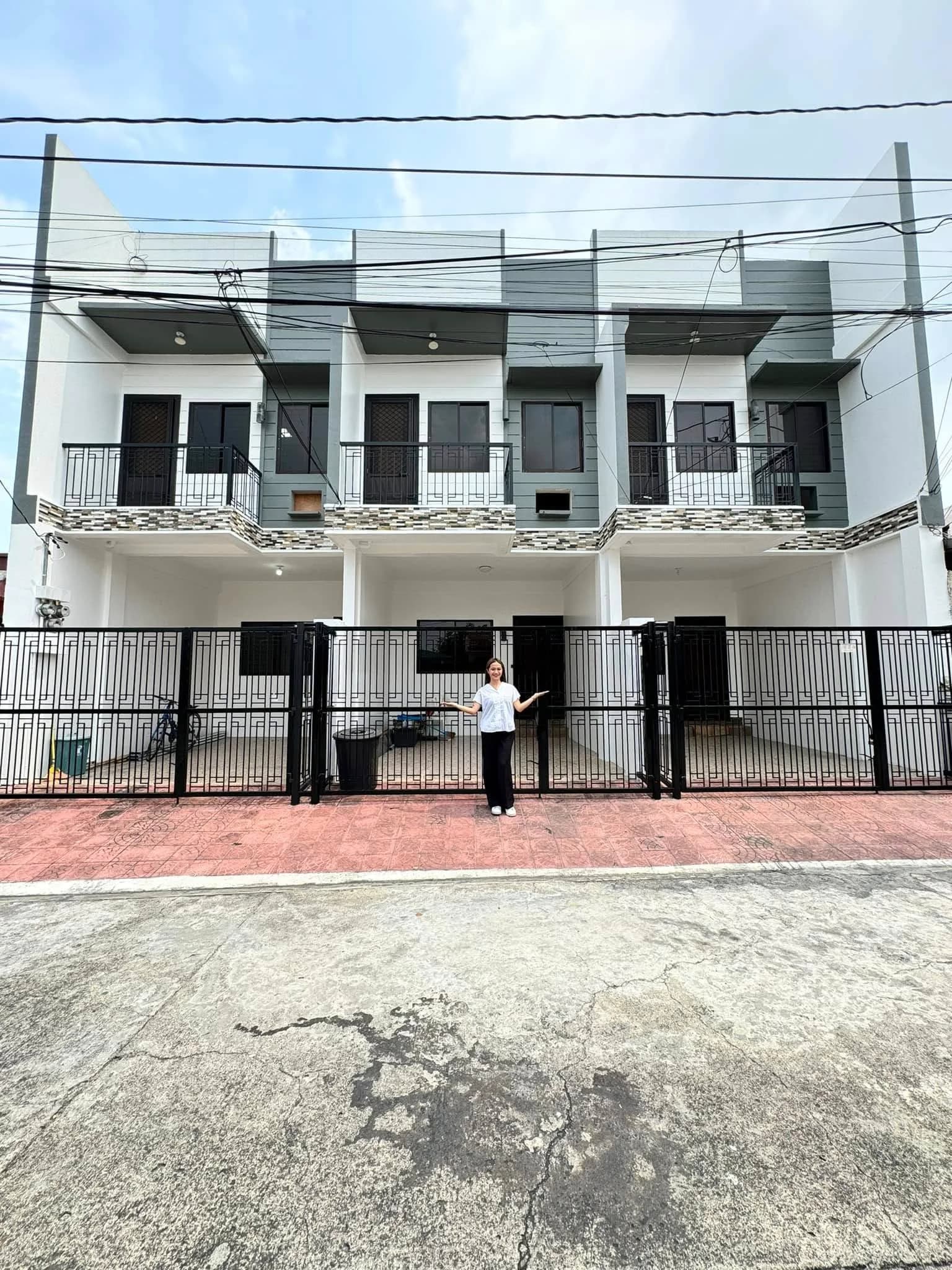 Newly Renovated 3 Bedroom Townhouse For Sale in Talon Dos, Las Piñas City