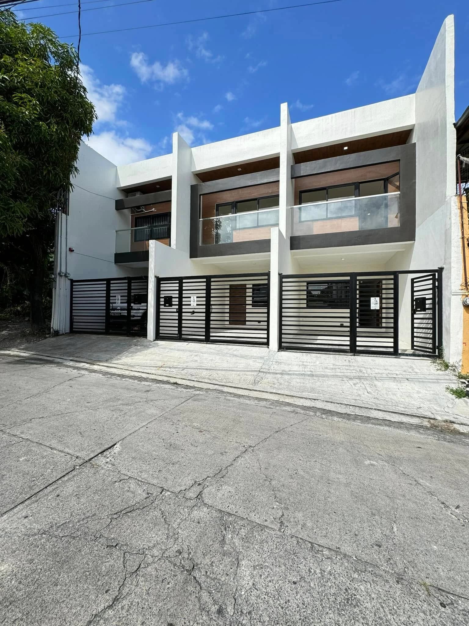 Brand New Modern 4BR Townhouse For Sale in Talon 5, Las Pinas City