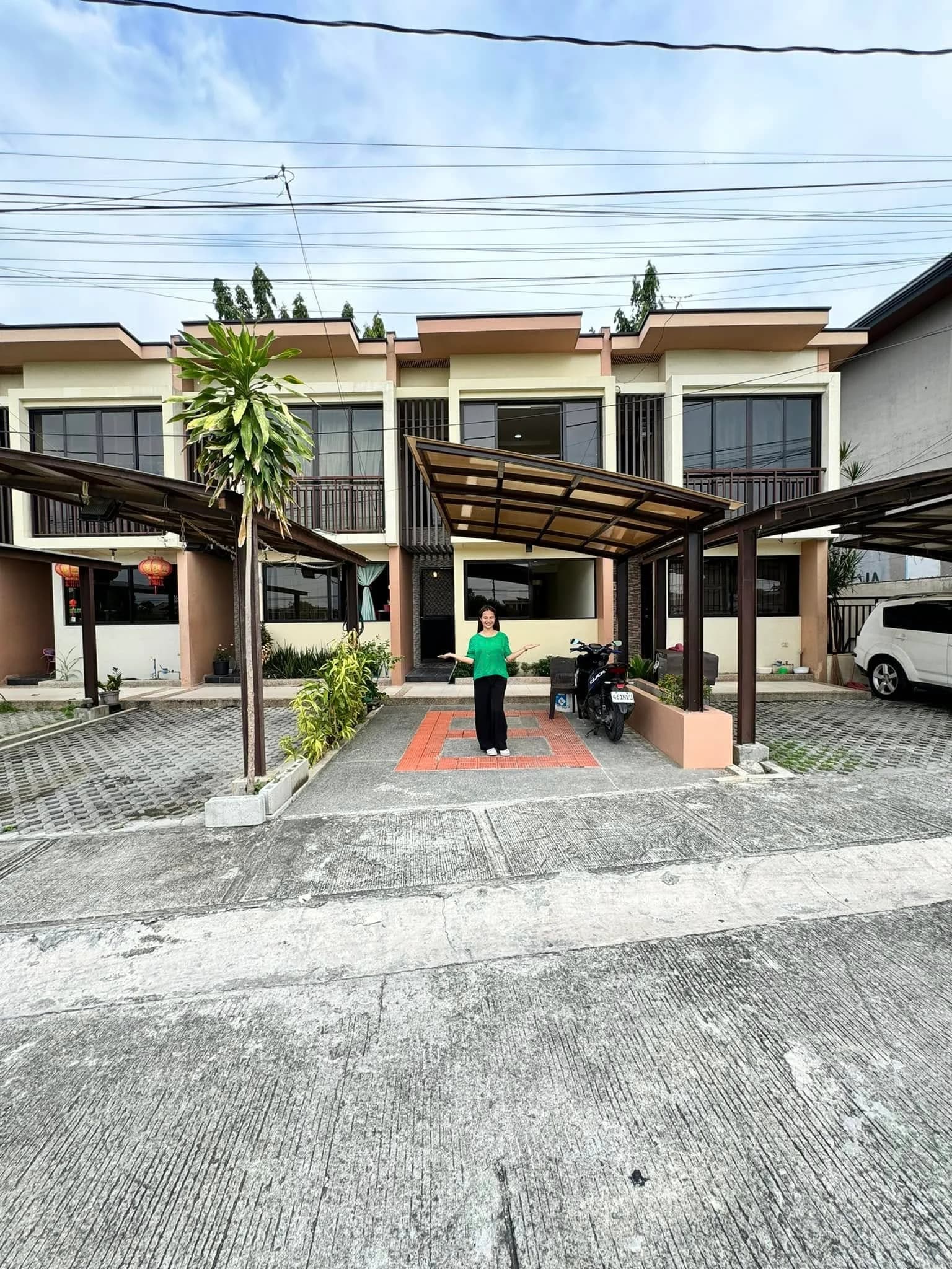 Pre-Selling 3BR Townhouse For Sale in Almanza Uno, Las Piñas City