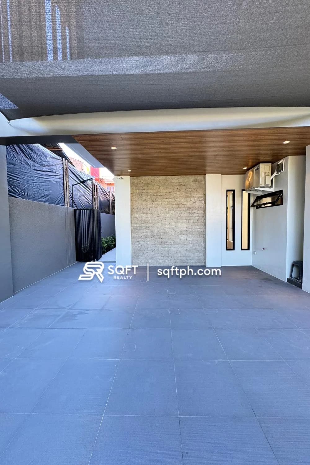 Newly Built Modern U-Shaped 5BR Single Detached House and Lot for Sale in BF Resort Village, Las Piñas City