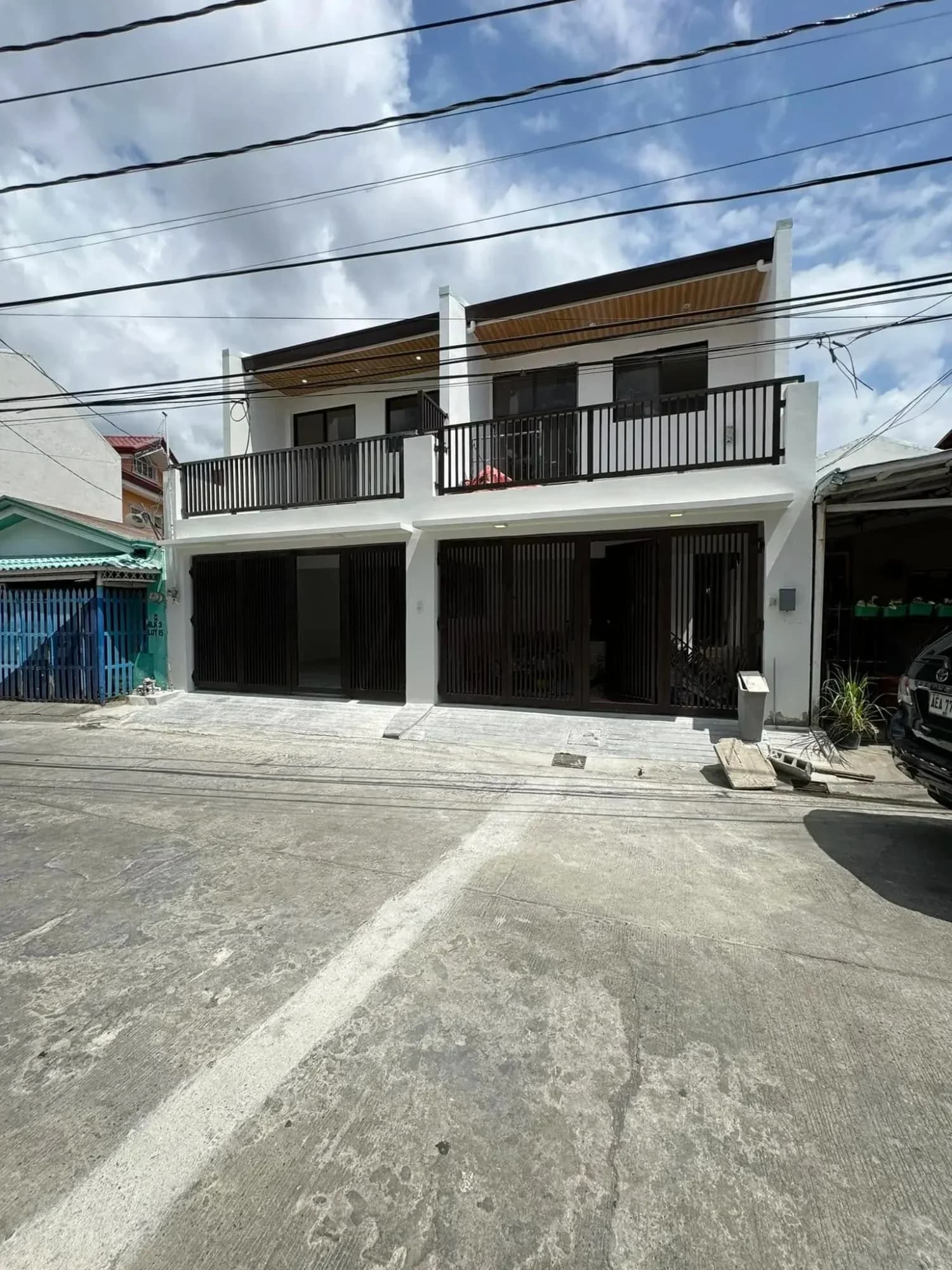 Brand New Modern Duplex in Pulang Lupa Dos, Las Piñas City