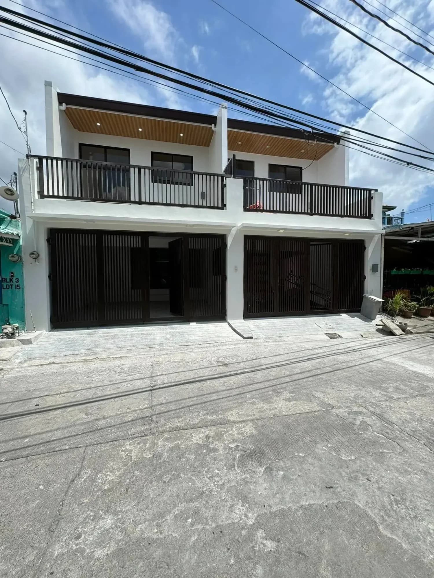 Brand New Modern Duplex in Pulang Lupa Dos, Las Piñas City