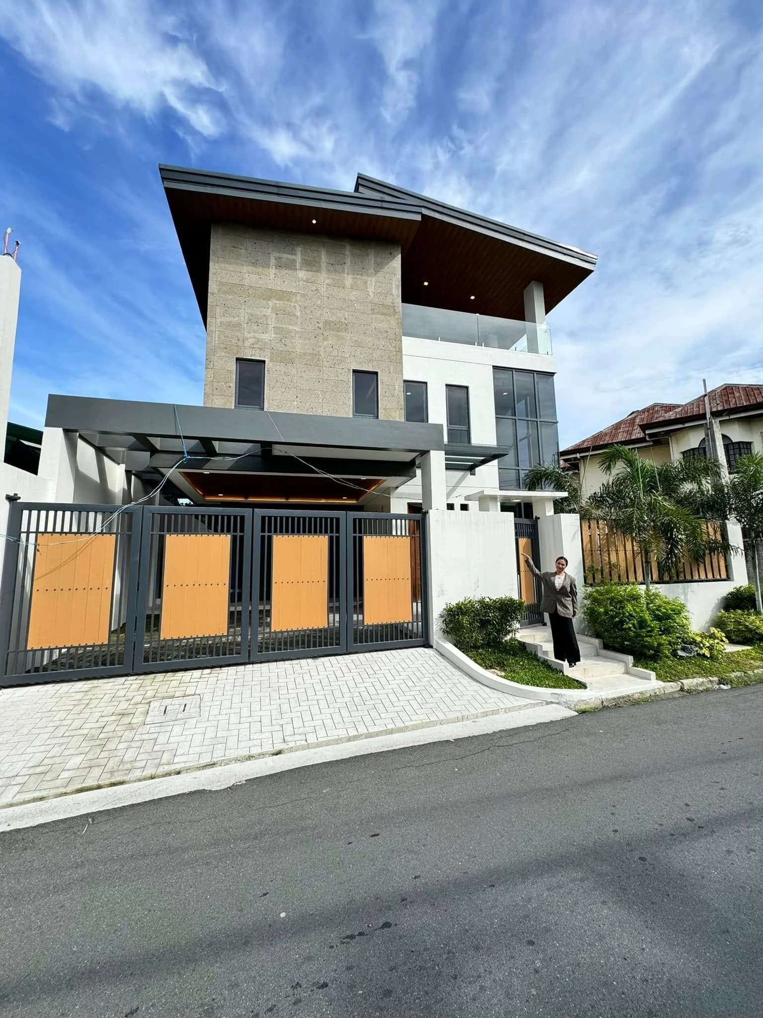 Brand New Elegant 4BR House and Lot with Swimming Pool in Merville, Parañaque City
