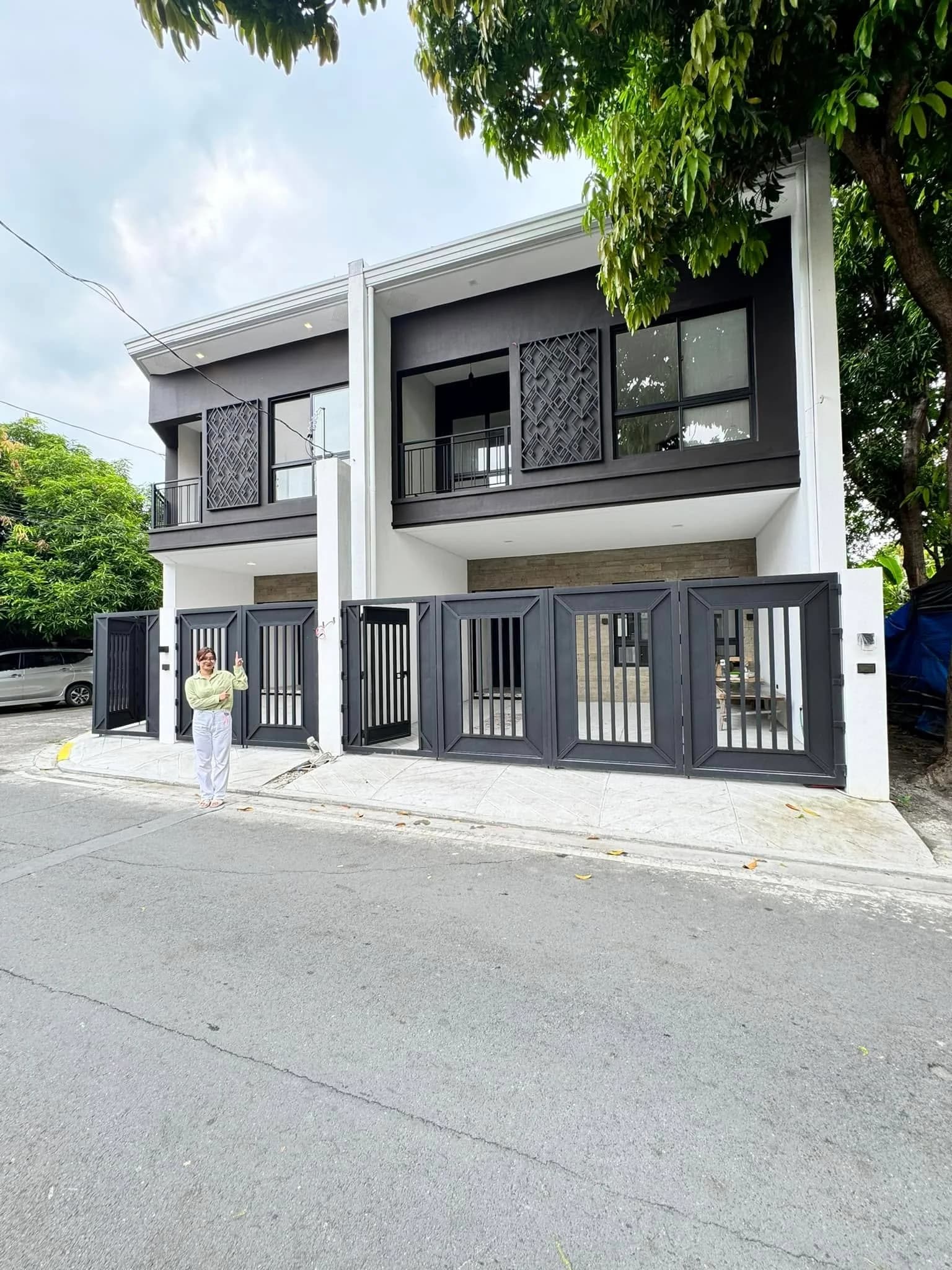 Brand New Elegant 4BR Duplex House and Lot For Sale in Pilar Village, Las Piñas City