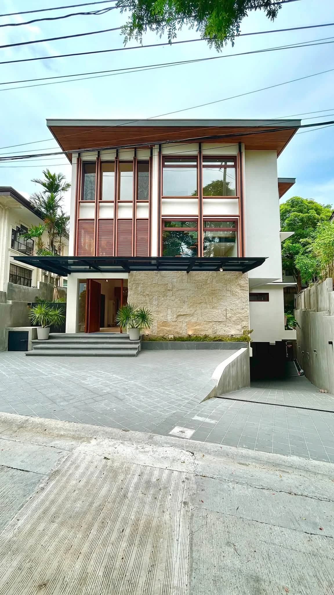 Brand New Modern Tropical Luxury 6-Bedroom House & Lot For Sale in Ayala Alabang Village, Muntinlupa City