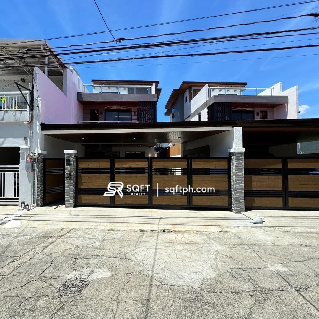 Brand New Modern Furnished House and Lot In BF Resort Village, Las Piñas City