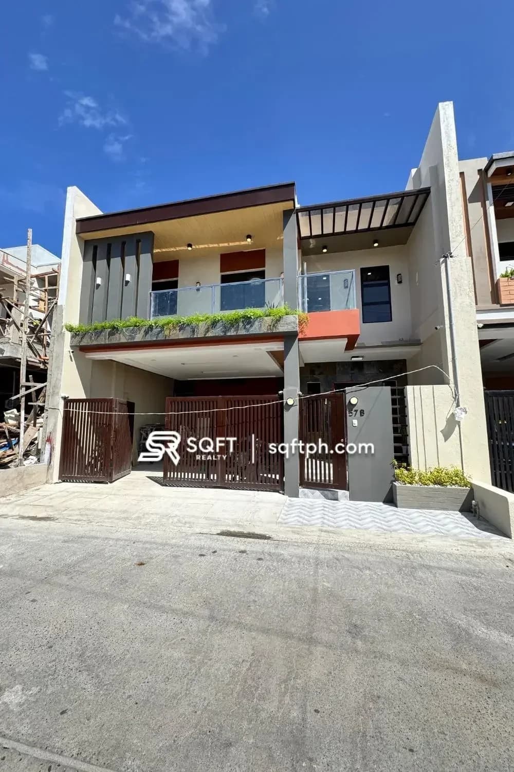 Brand New Elegant Furnished House And Lot For Sale in BF Resort Village, Las Piñas City