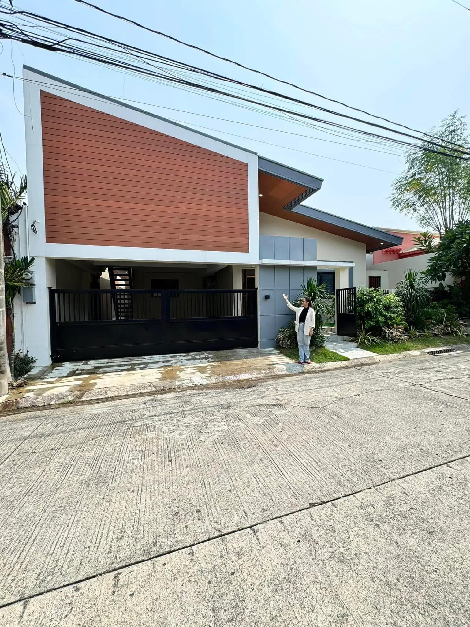 Brand New Modern 3BR Bungalow House and Lot For Sale in BF Homes, Paranaque