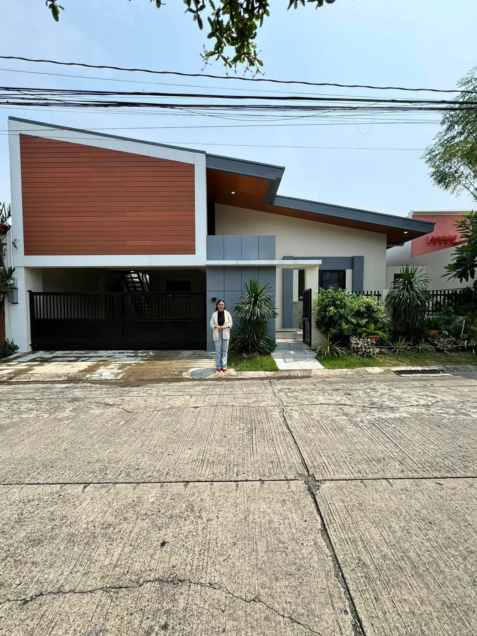 Brand New Modern 3BR Bungalow House and Lot For Sale in BF Homes, Paranaque