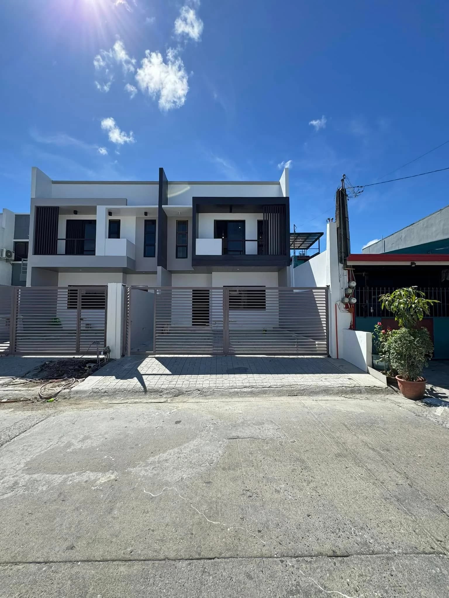 Brand New Modern Duplex House For Sale In Talon 5 Las Pinas City