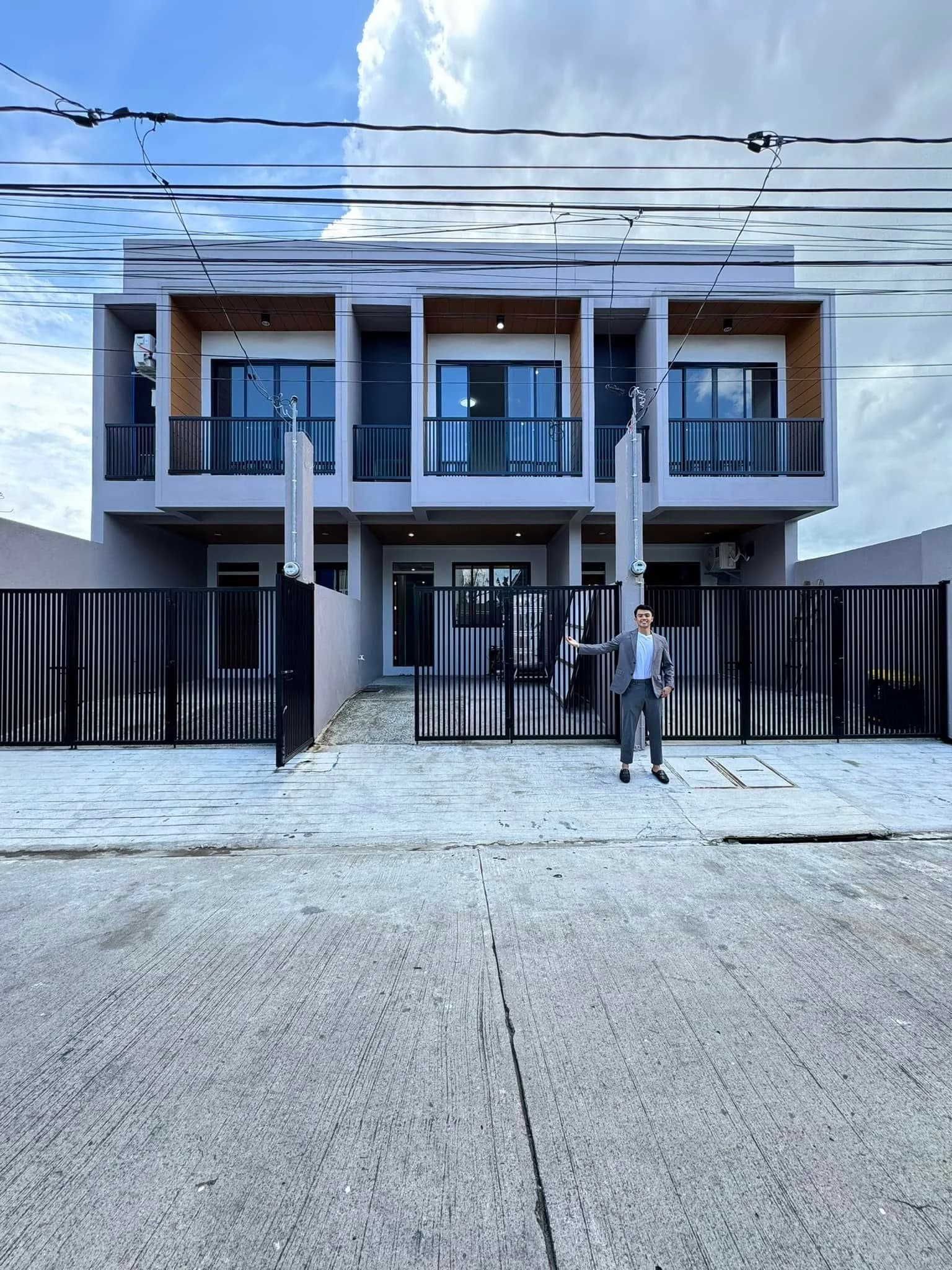 Brand New Modern Townhouse For Sale in Pilar Village, Las Piñas City