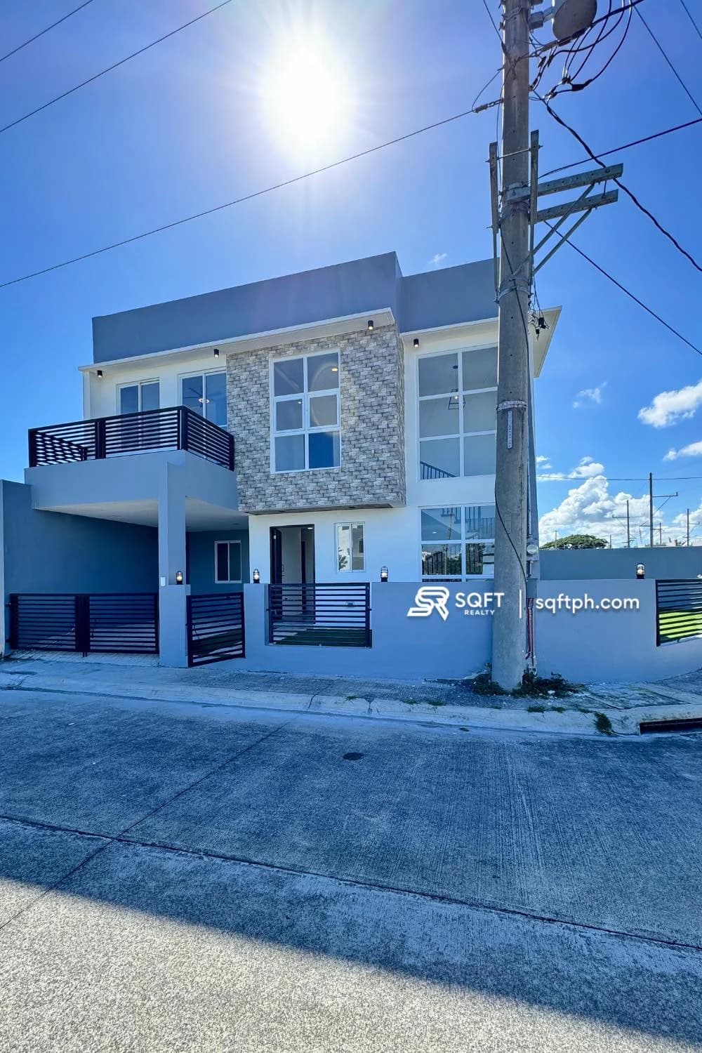 Brand New Elegant Single Attached House and Lot ( Corner Lot ) For Sale in ETON City Santa Rosa Laguna