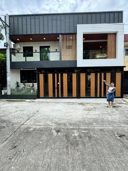 Brand New Elegant House and Lot For Sale in BF Resort Village, Las Piñas City