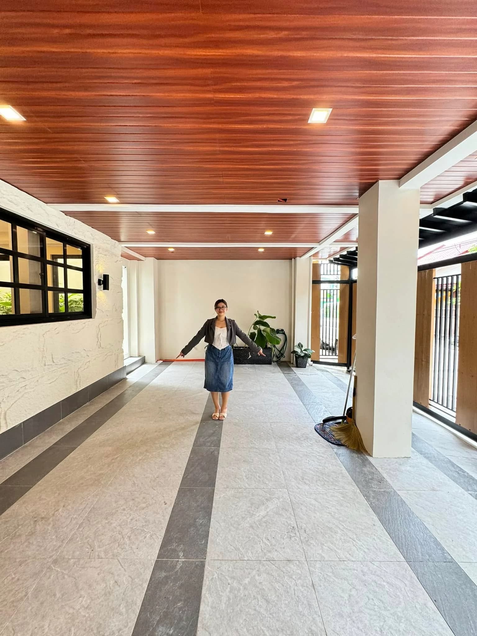Brand New Elegant House and Lot For Sale in BF Resort Village, Las Piñas City