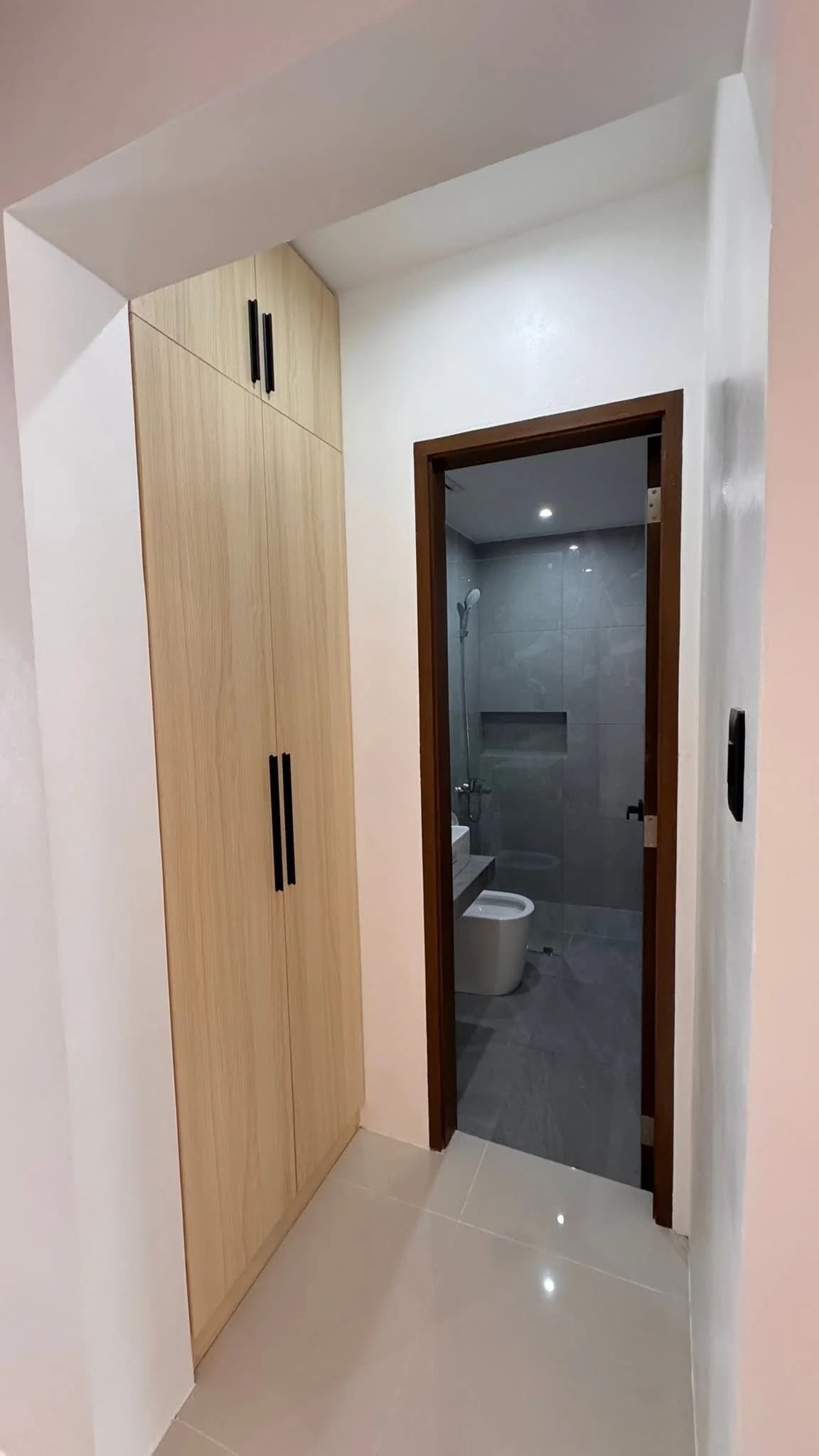 Modern Elegant 5BR Bungalow Home For Sale In BF Homes, Parañaque — Photo 4