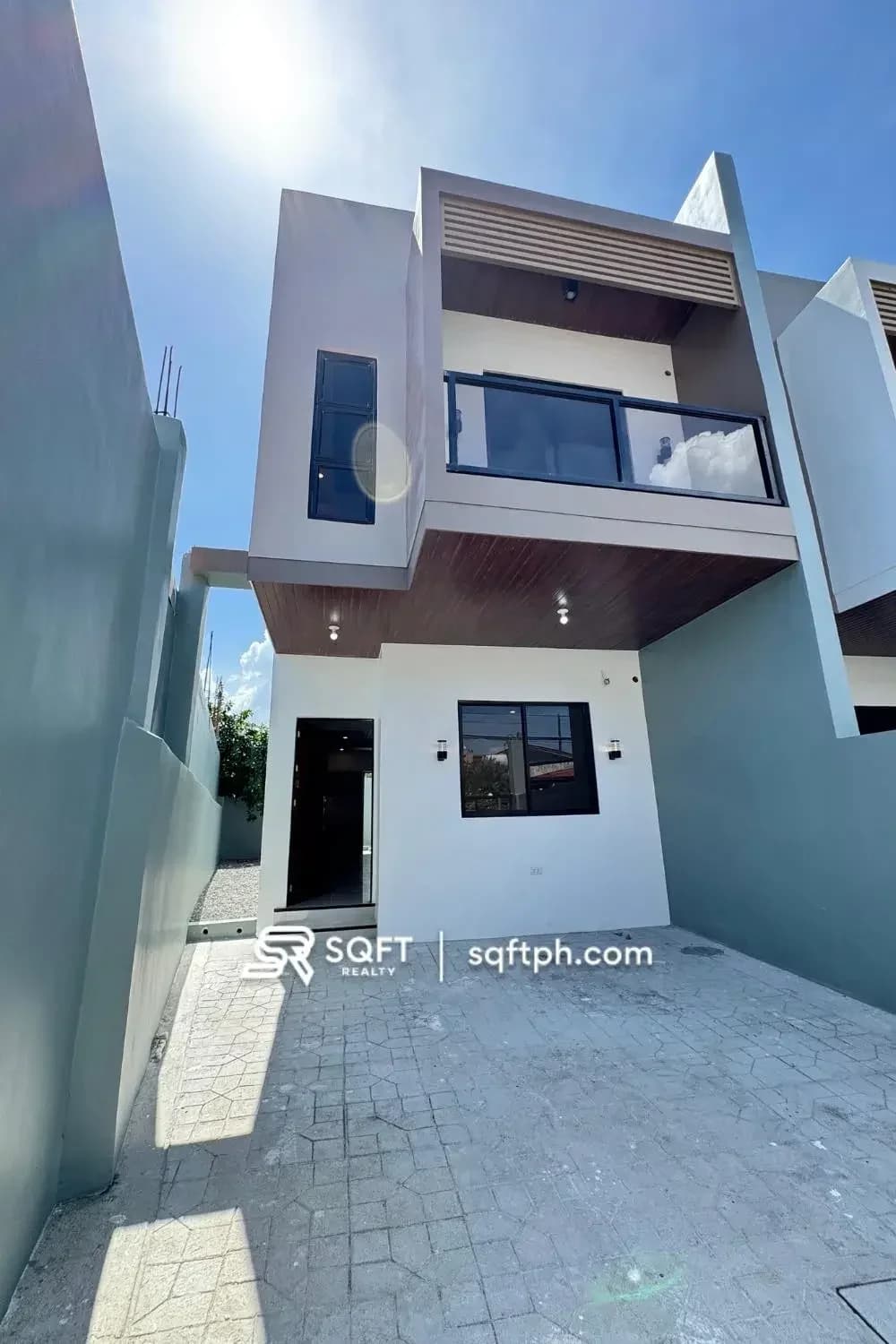 Brand New Modern Townhouse For Sale In Talon 5 Las Pinas City