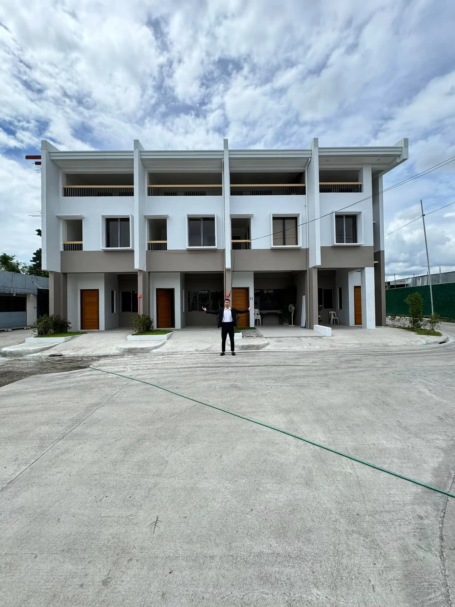 Pre-Selling Modern 3BR Townhouse for Sale in San Francisco, Biñan City, Laguna