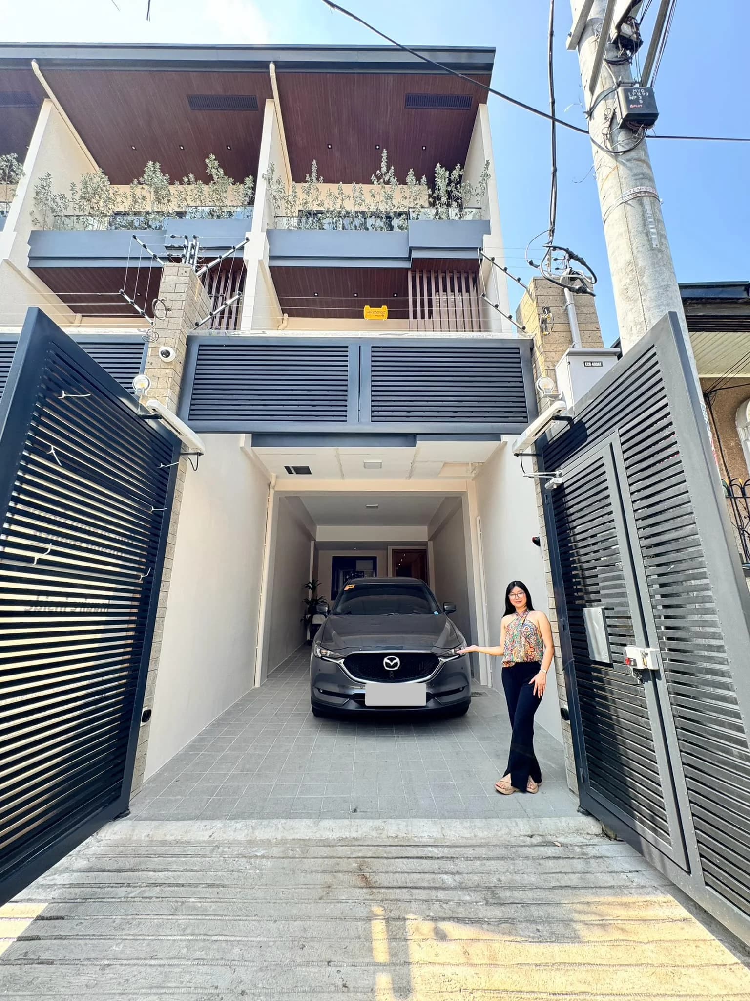 Brand New Elegant 4 Storey Modern Townhouse For Sale In Mandaluyong City