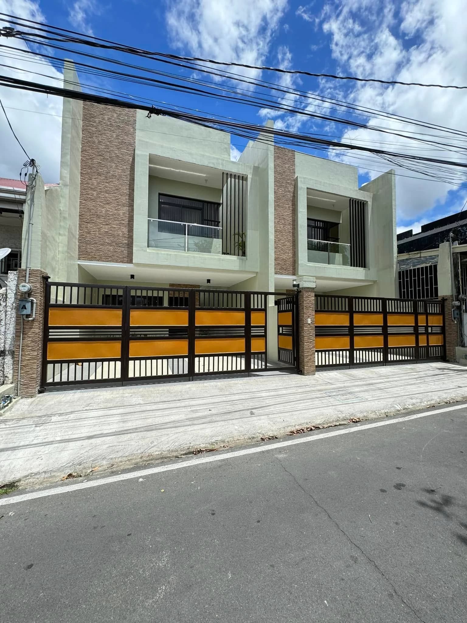 Brand New Modern House and Lot with Stunning Roof Deck (Duplex) For Sale in Racho Estate 2, Marikina City
