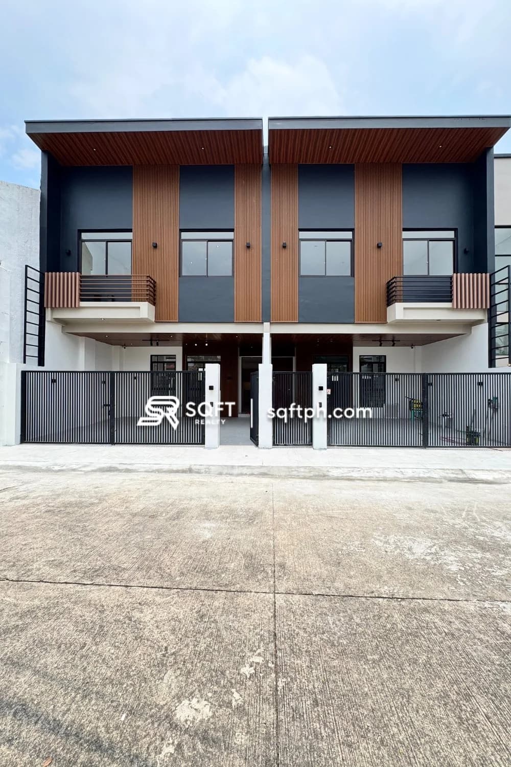 Brand New Elegant House and Lot For Sale in BF Resort Village, Las Piñas City