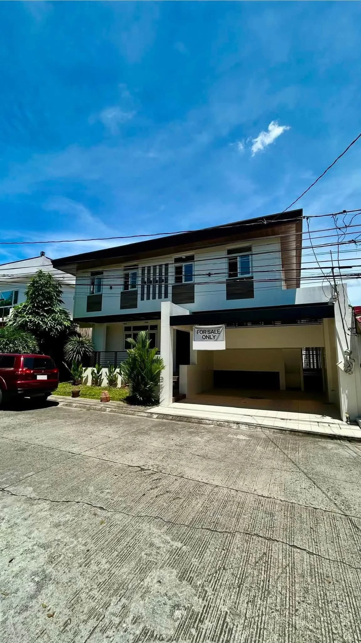 Modern Contemporary 4BR House and Lot For Sale in BF Homes, Parañaque City — Photo 3