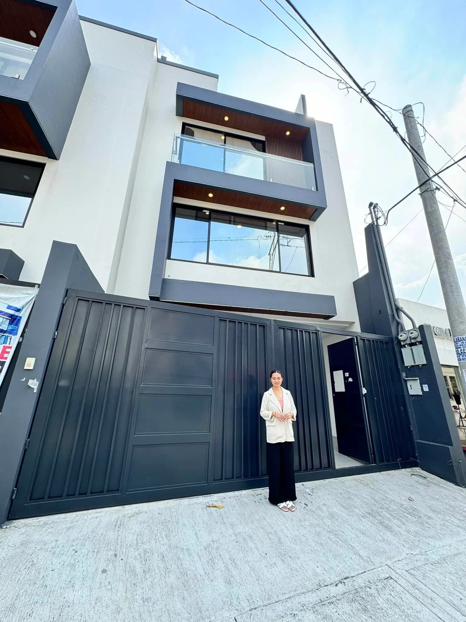 Brand New Modern Duplex House and Lot in Teachers Village East, Quezon City
