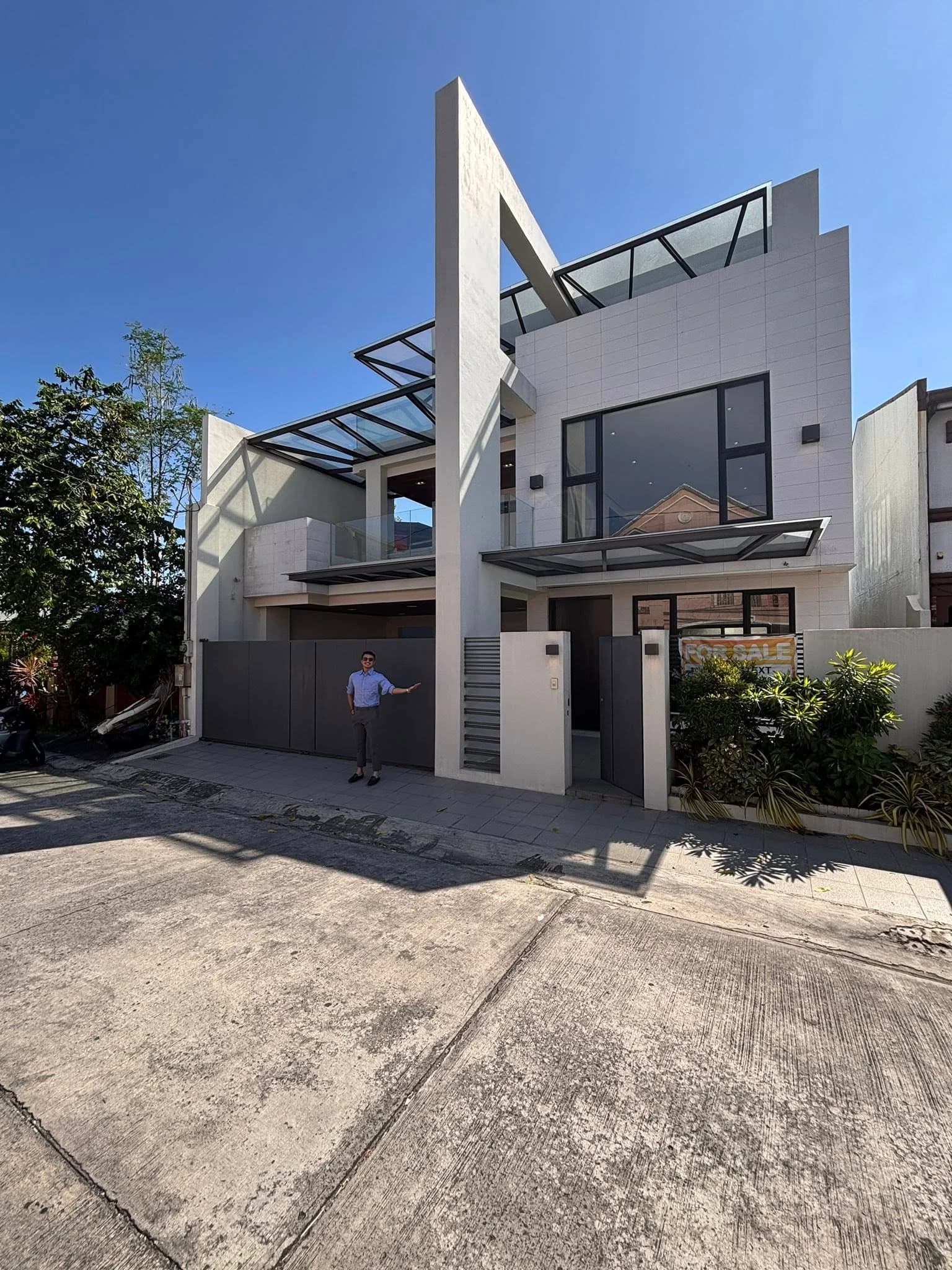 Brand New Modern 4BR House and Lot For Sale in Sucat, Parañaque City