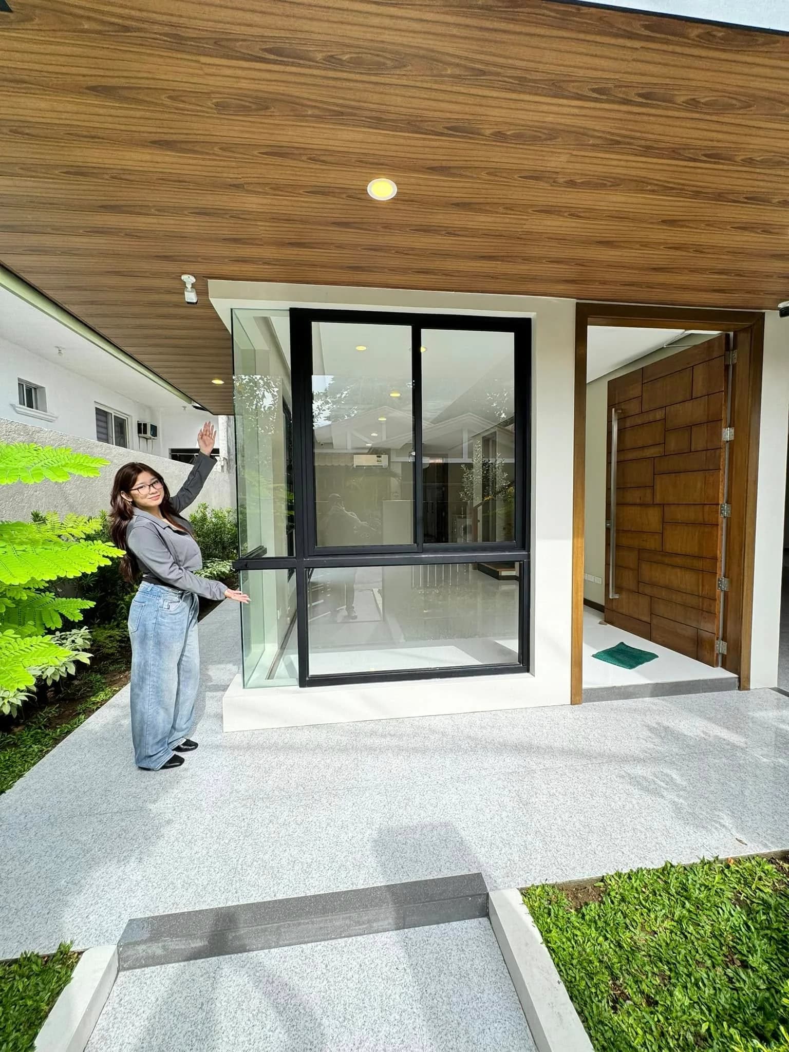 Modern Contemporary 5BR House and Lot for Sale in BF Homes, Parañaque