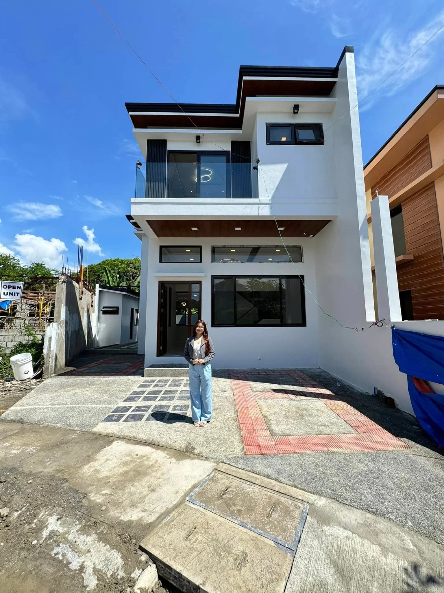 Brand New Modern Single Attached House and Lot for Sale in Almanza Uno, Las Piñas City