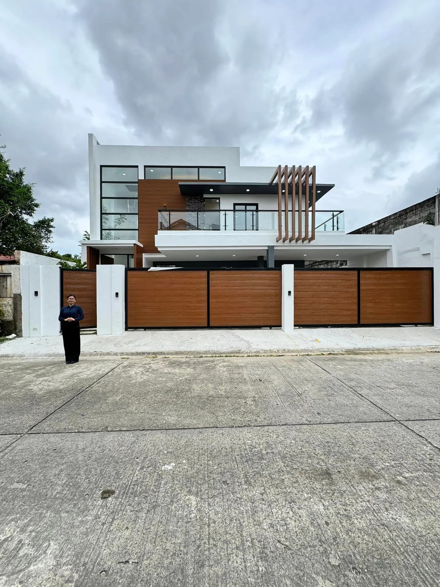 Brand New House and Lot w/Pool for Sale in BF Homes, Parañaque City