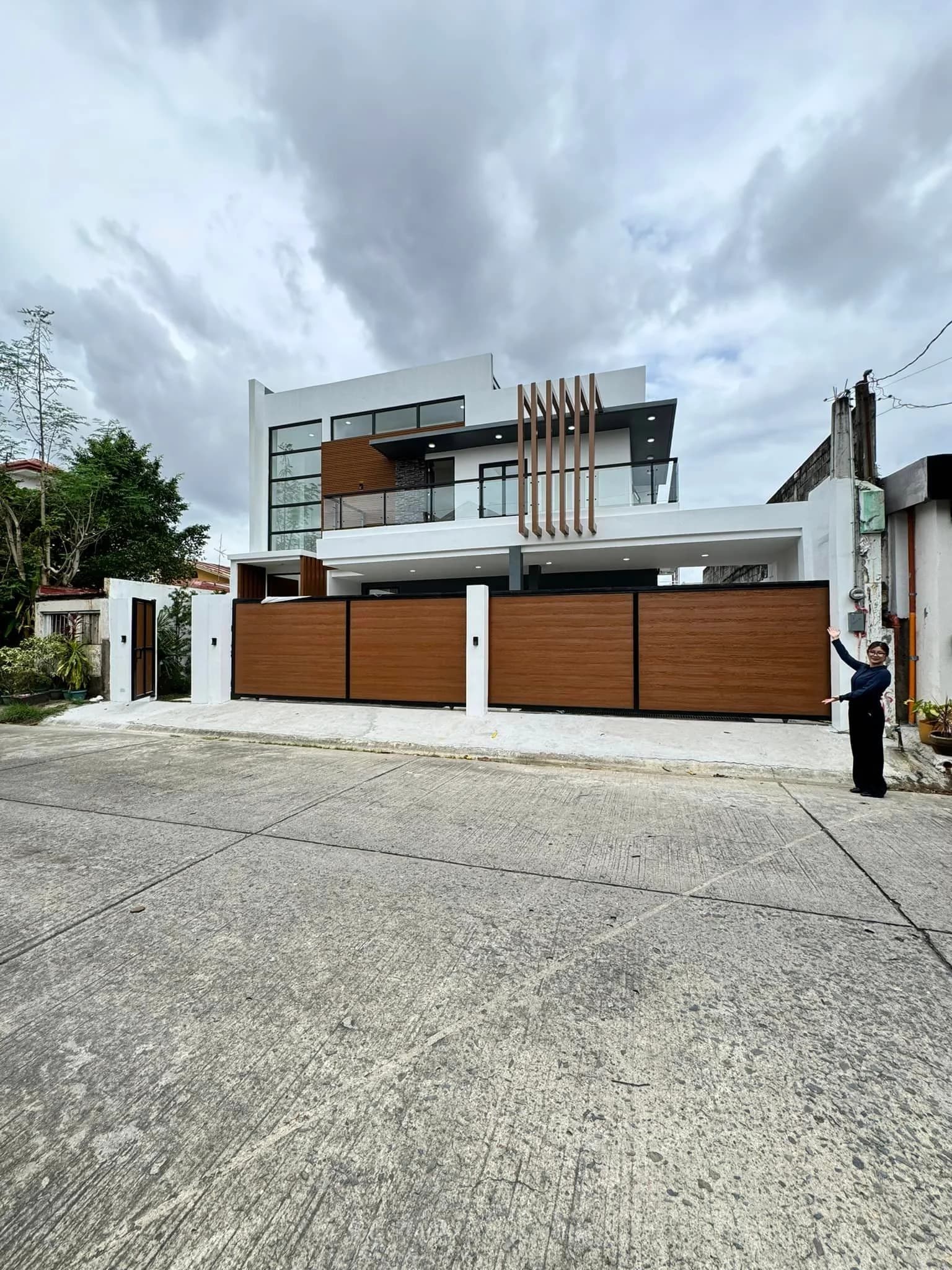 Brand New House and Lot w/Pool for Sale in BF Homes, Parañaque City