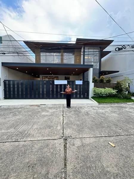 Brand New Lavish House and Lot For Sale in BF Homes Parañaque City