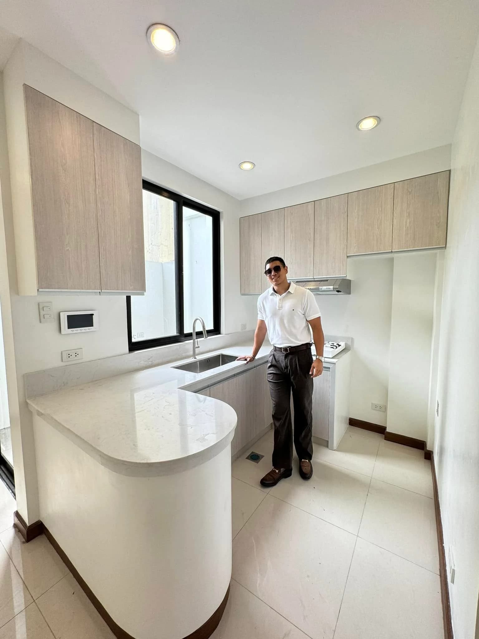 Brand New Modern 4BR Townhouse For Sale in Marimar Village Paranaque City