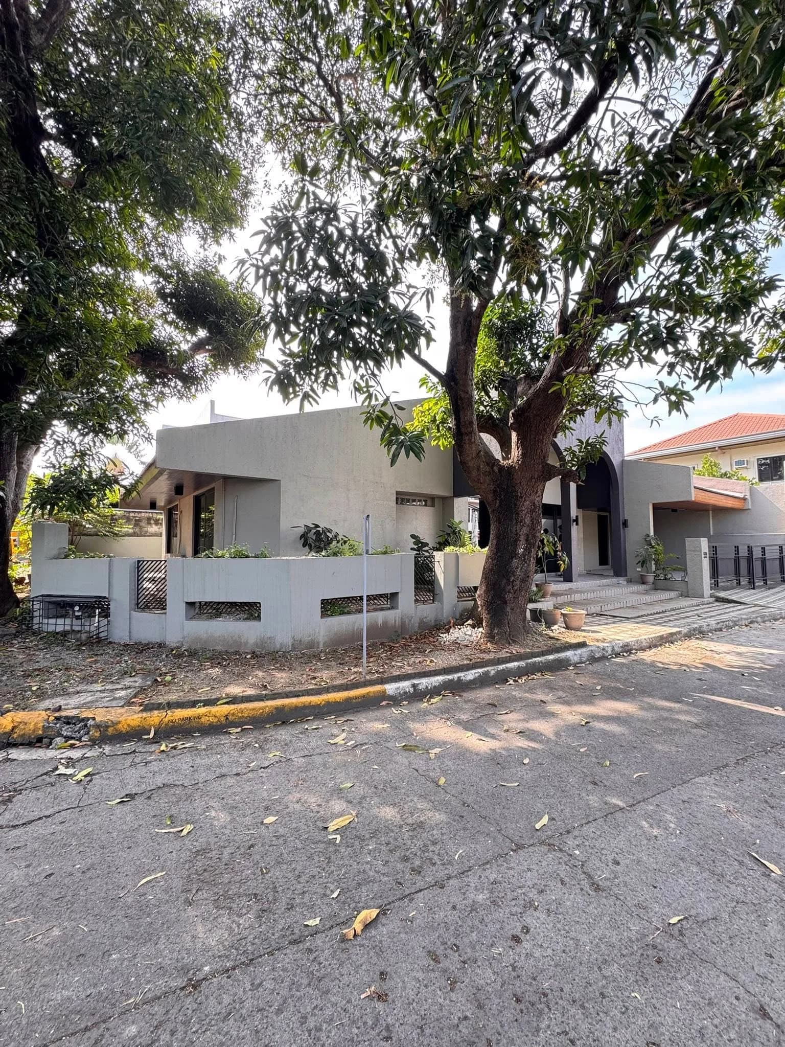 Completely Redesigned Interior and Upgraded Bungalow For Sale in Better Living Subd., Parañaque City