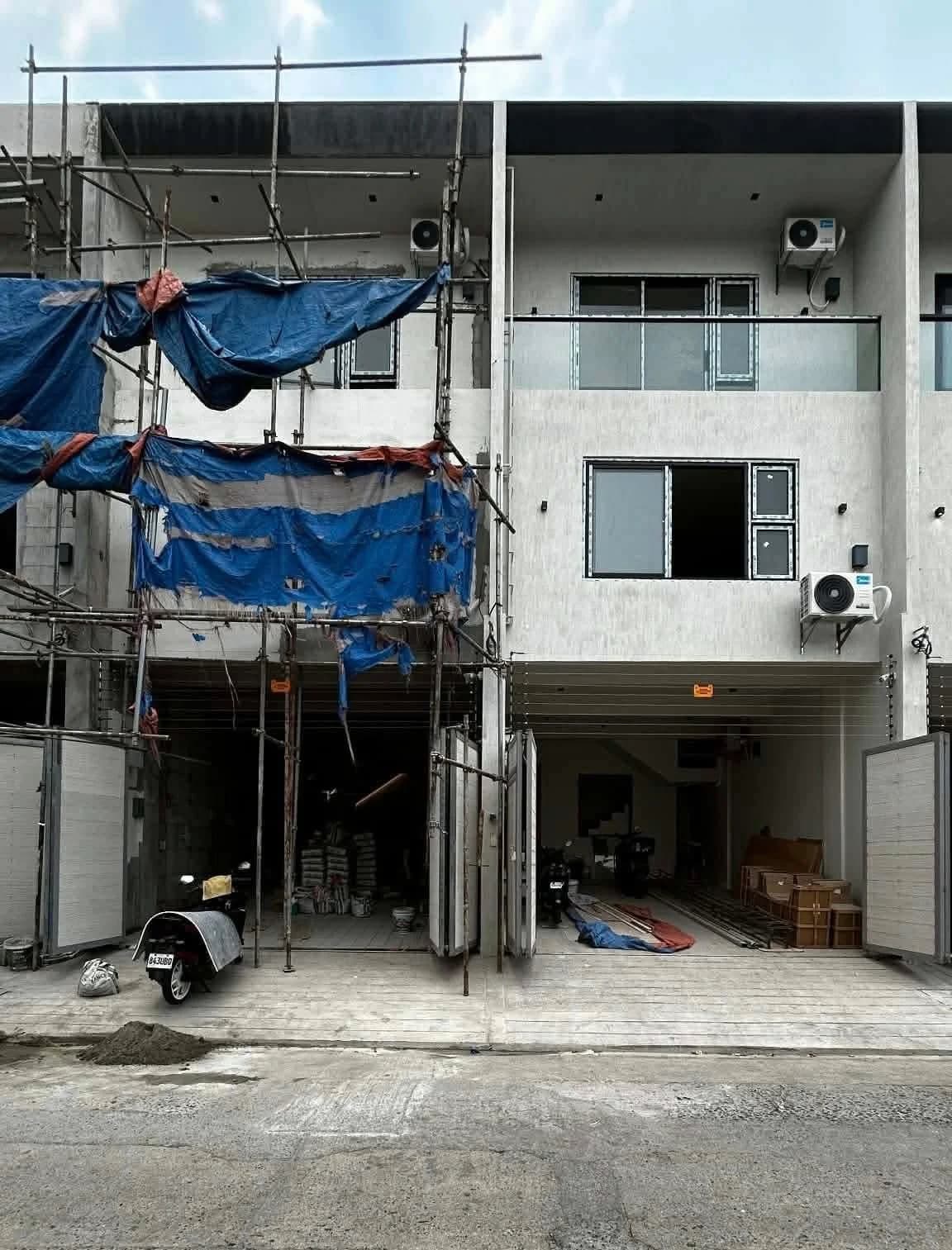 Brand New Modern 4BR Scandi – Bau-haus House And Lot For Sale in New Zaniga, Mandaluyong City