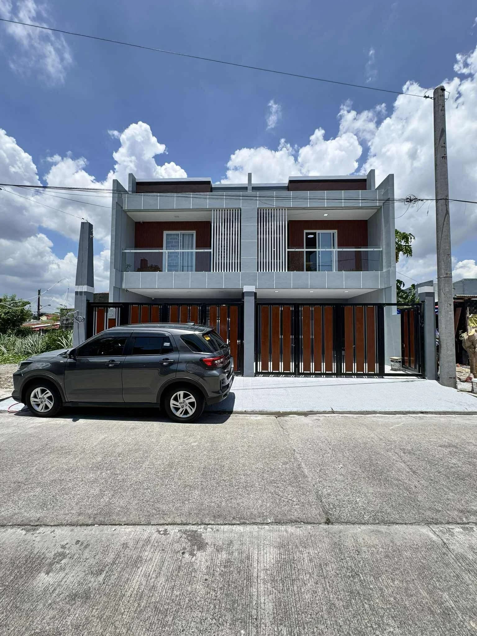 Brand New Duplex House and Lot For Sale in Meadowood Executive Village, Bacoor, Cavite