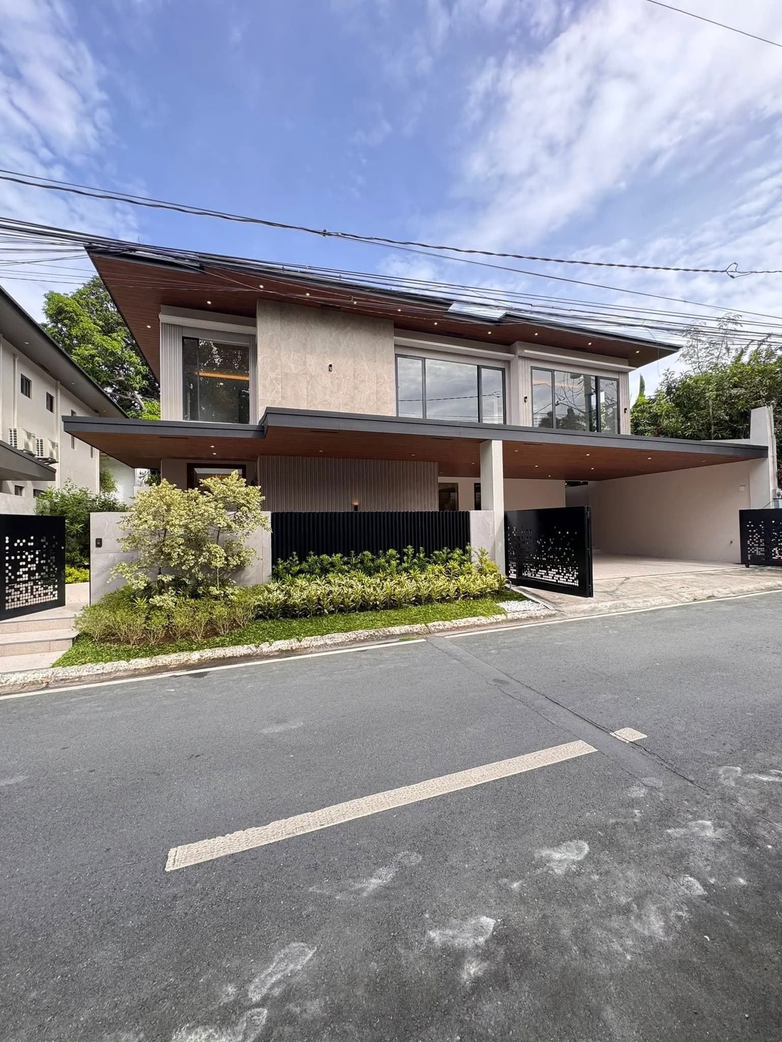Brand New Elegant 5BR House and Lot w/Pool For Sale in BF Homes, Las Piñas City
