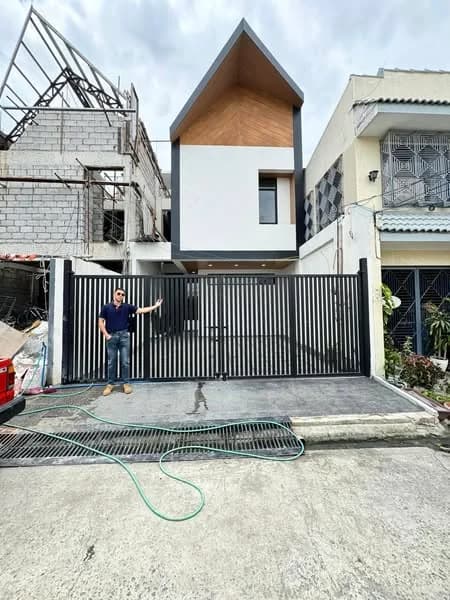 Japanese Inspired Minimalist 5BR Home For Sale in Moonwalk Village, Parañaque City