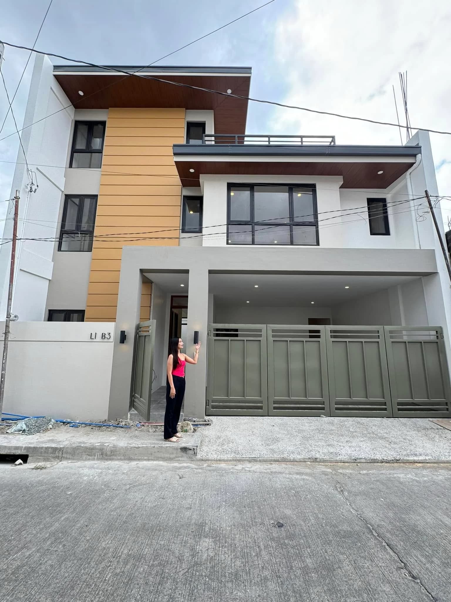 Brand New Modern 5BR House And Lot In Greenwoods Executive Village, Taytay, Rizal