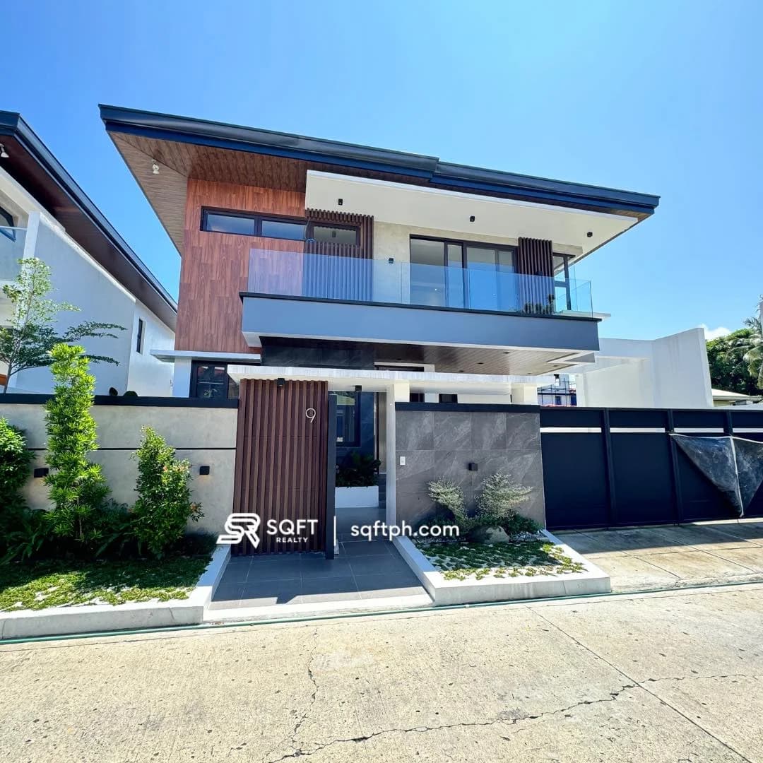 Brand New Modish House and Lot For Sale in BF Homes Paranaque
