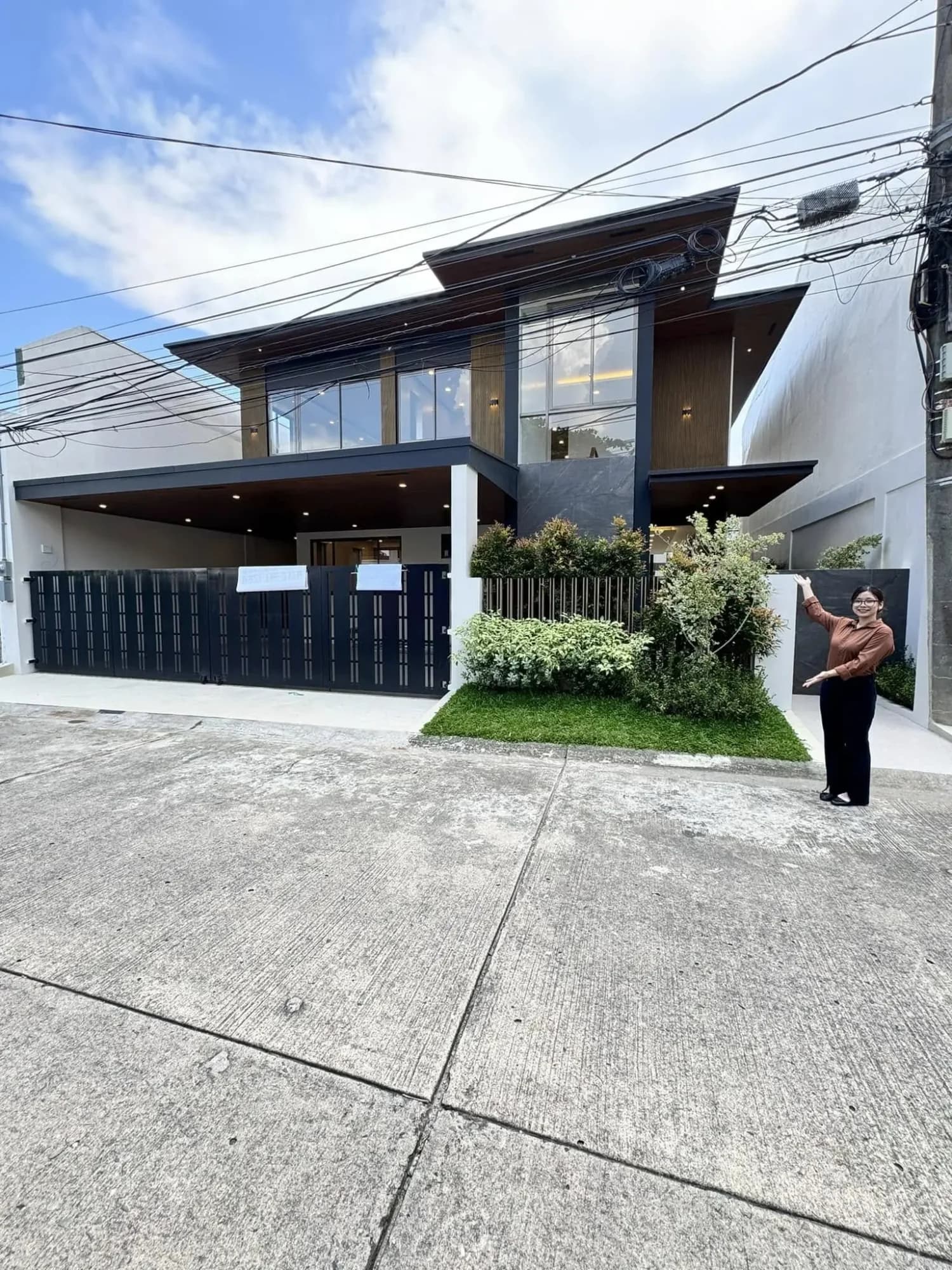Brand New Lavish House and Lot For Sale in BF Homes Parañaque City