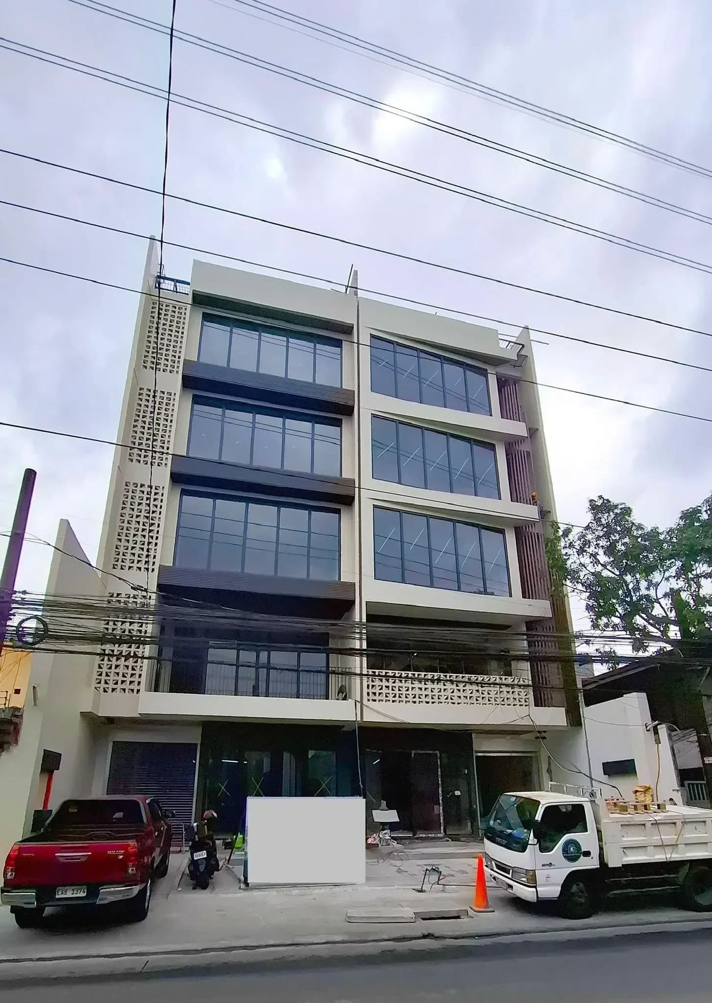 Brand New 4 Storey Commercial Buildings For Sale In New Zaniga, Mandaluyong City