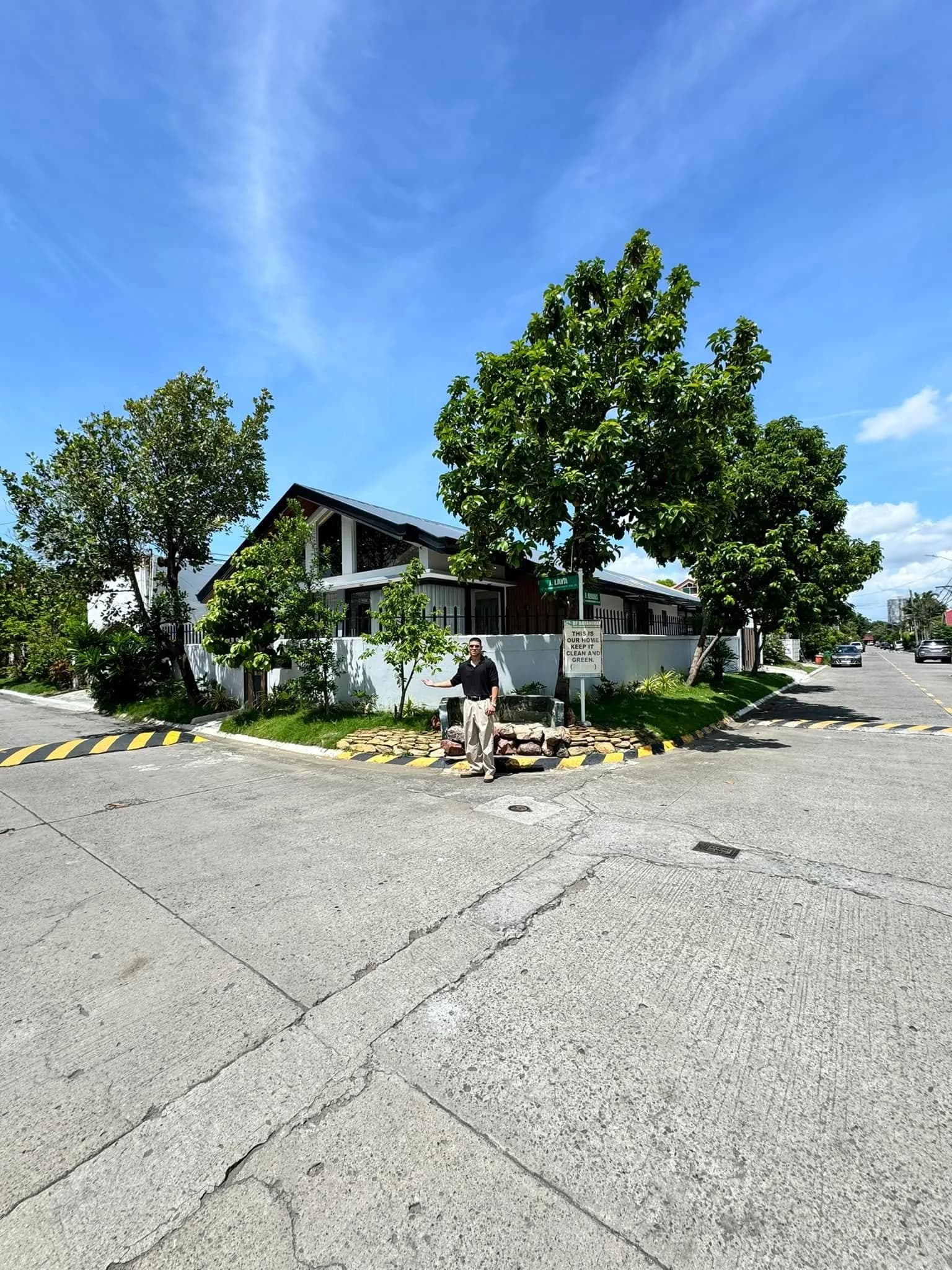 Modern Exquisite Solar Powered 4BR Smart Home For Sale in BF Homes, Parañaque City