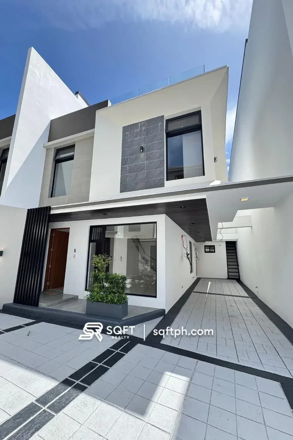 Brand New Elegant Townhomes ( Unit 5 ) For Sale in BF Homes, Paranaque City