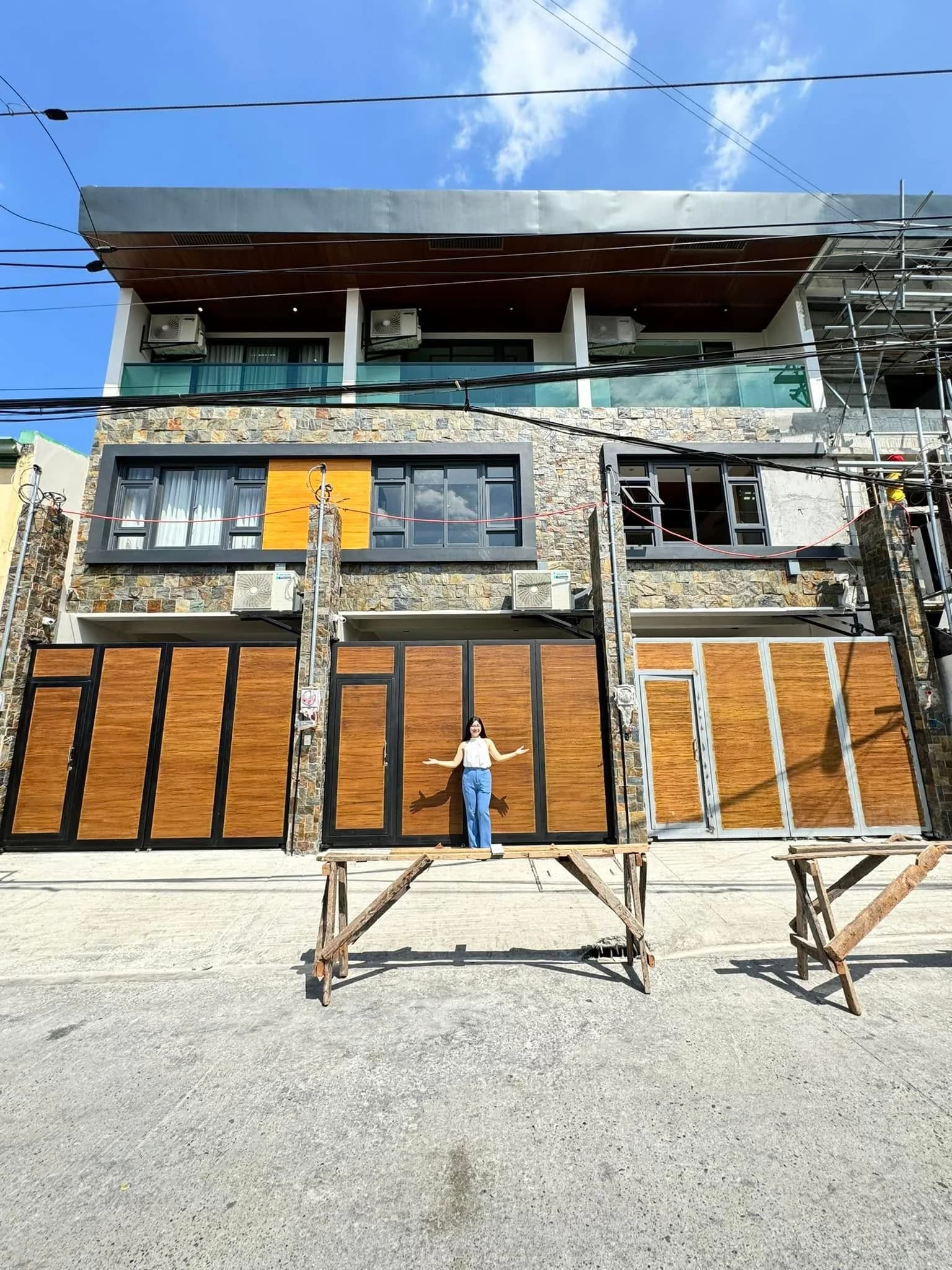 Brand New Modern Townhouse in Plainview, Mandaluyong City (Unit A)
